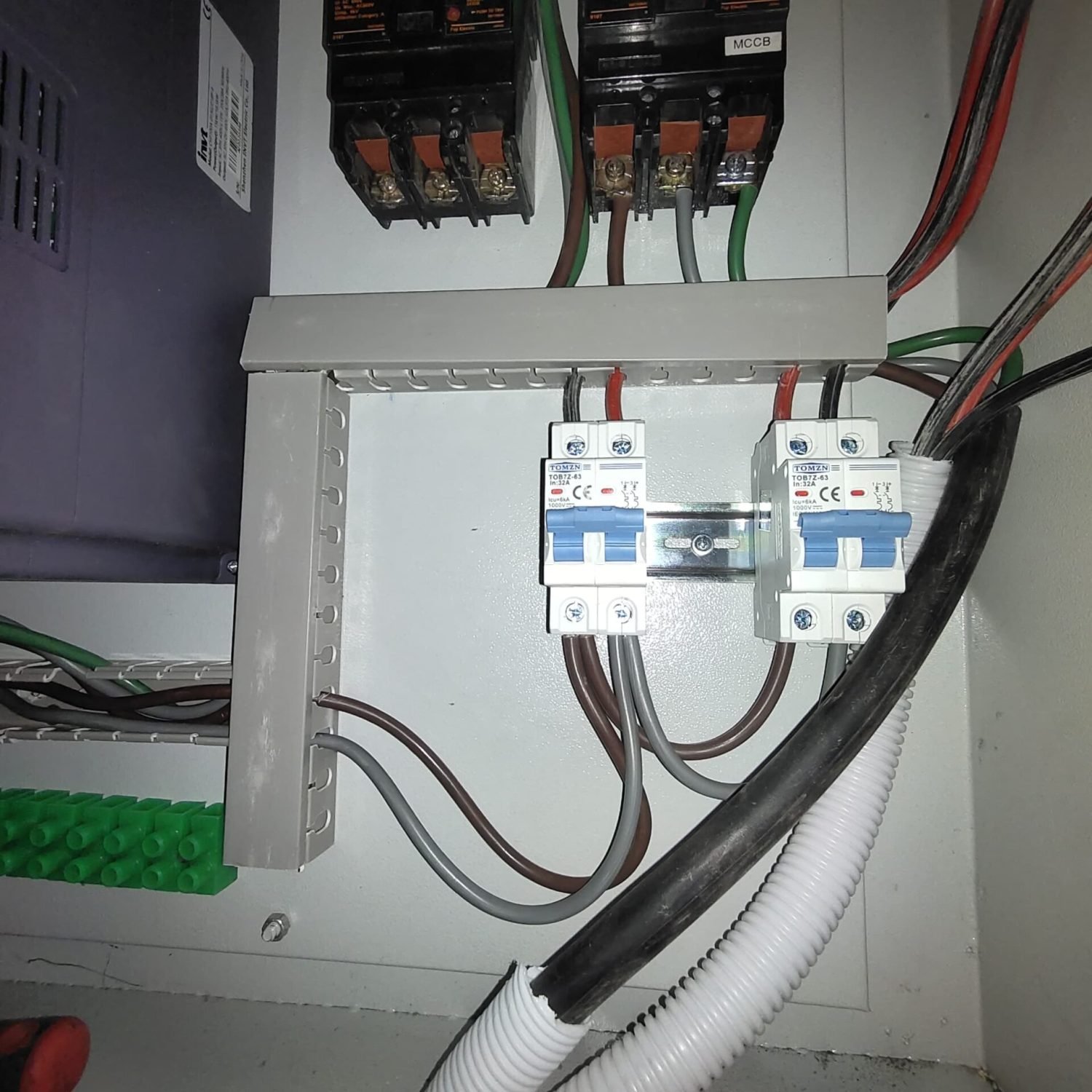 www.qatarpowertech.com